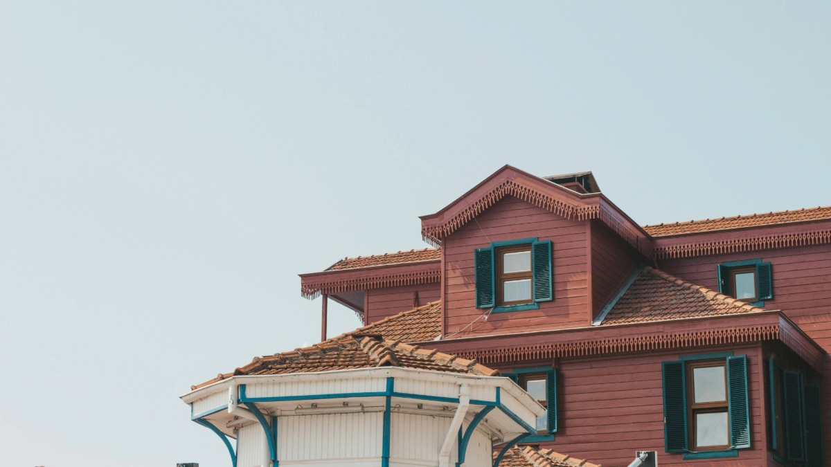 Interesting roof line of a historic B&B